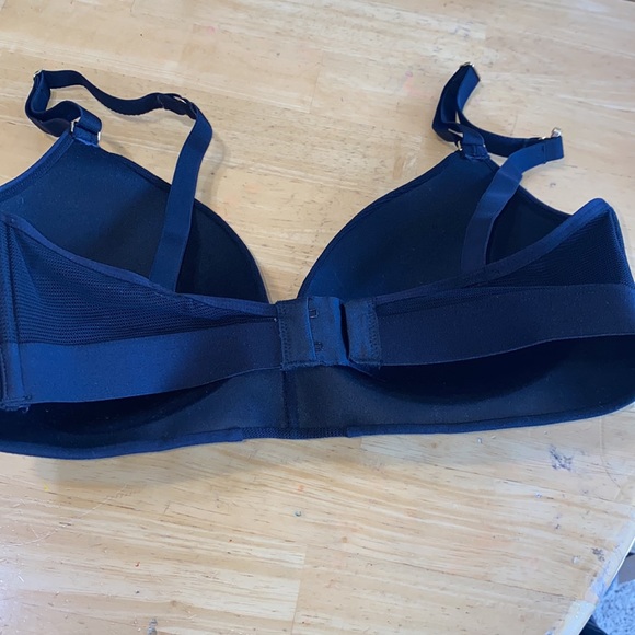 Lively the all day deep V no wire trio bra - Picture 4 of 6